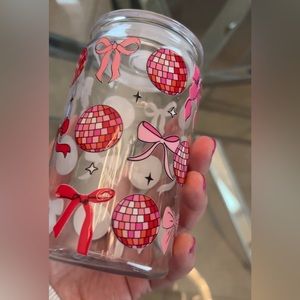 New! Plastic cup with straw